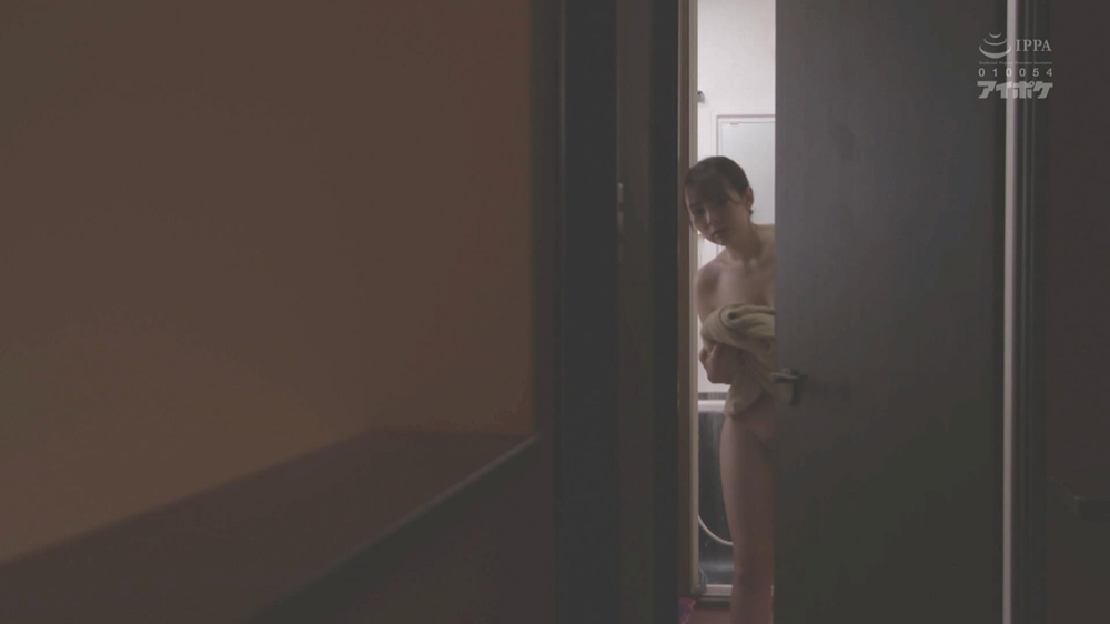 岬奈奈美：防火防盗防亲爹